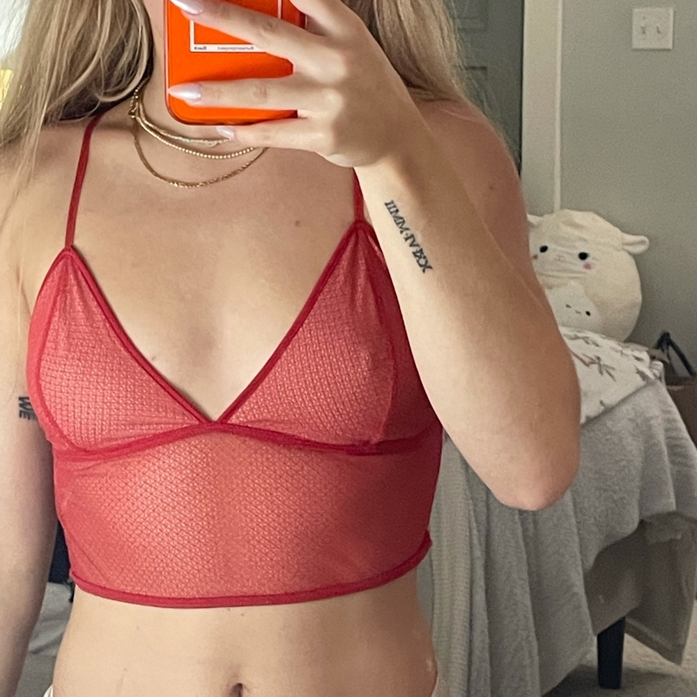 red mesh top
